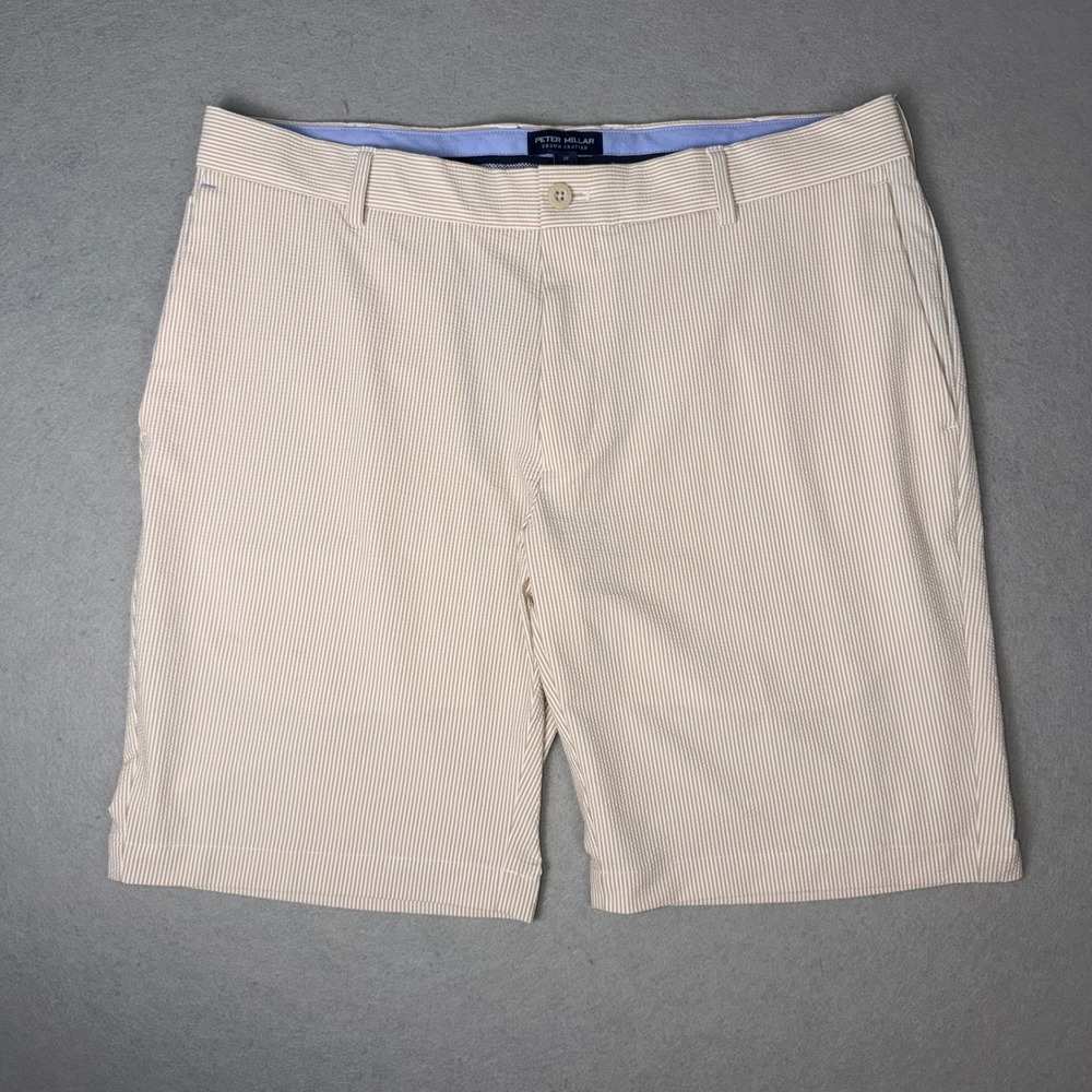 Peter Millar Crown Crafted Shorts Mens 34
Beige Pilot Stripe Seersucker Golf
